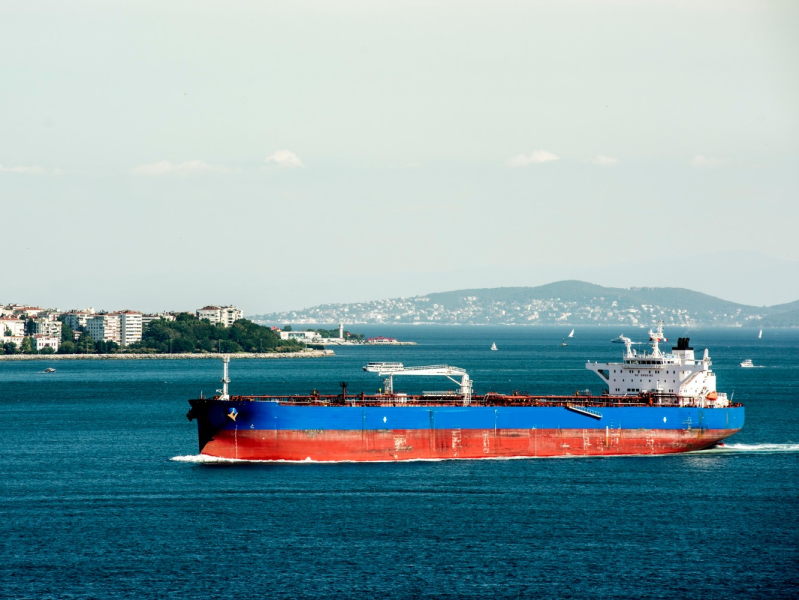 Ставки фрахта танкеров для экспорта масел выросли на 15-20%