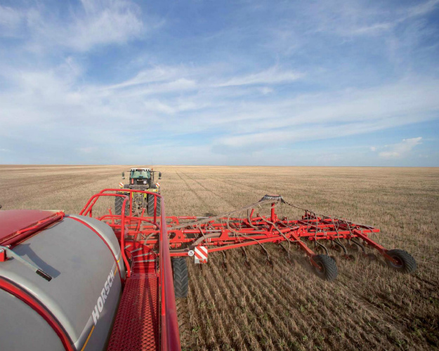 Оксана Лут: аномальные погодные условия не позволяют в полной мере приступить к посевной